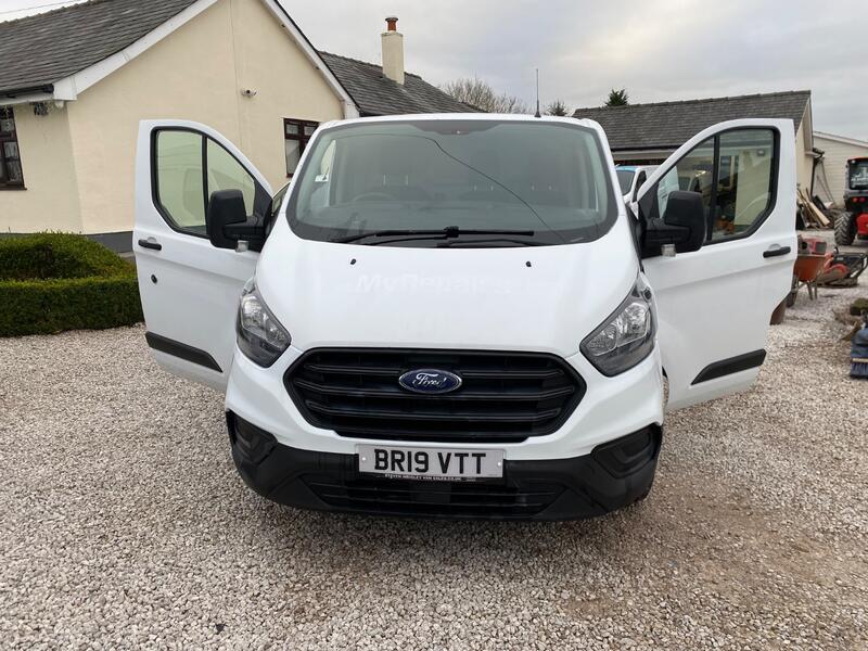 FORD TRANSIT CUSTOM