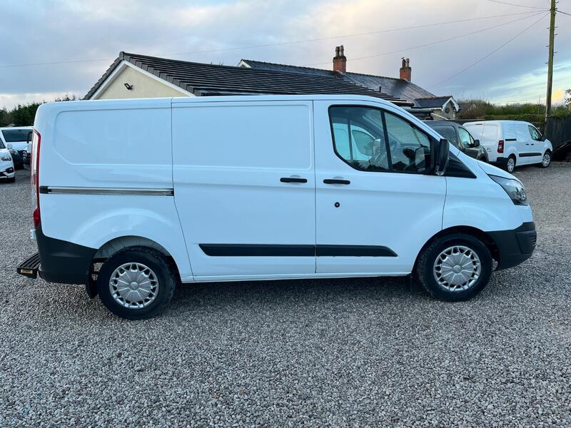 FORD TRANSIT CUSTOM