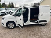 VAUXHALL COMBO