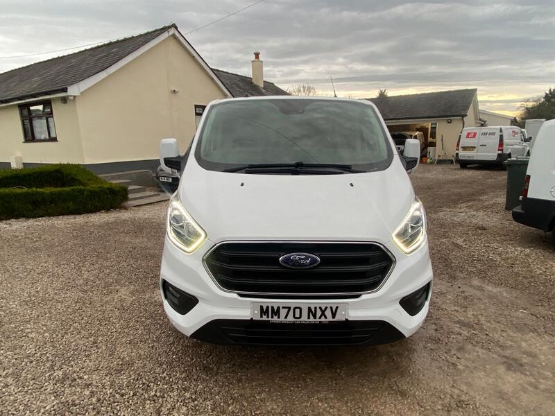 FORD TRANSIT CUSTOM
