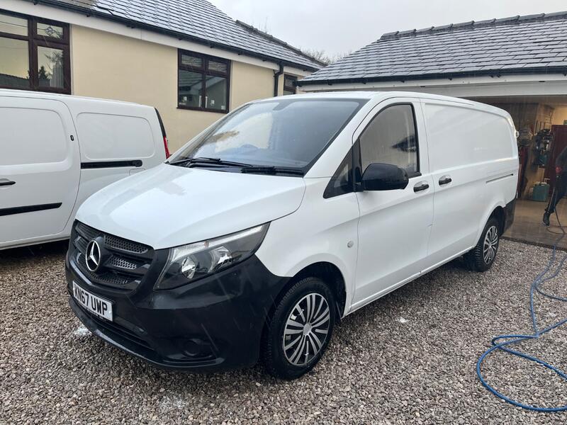 MERCEDES-BENZ VITO