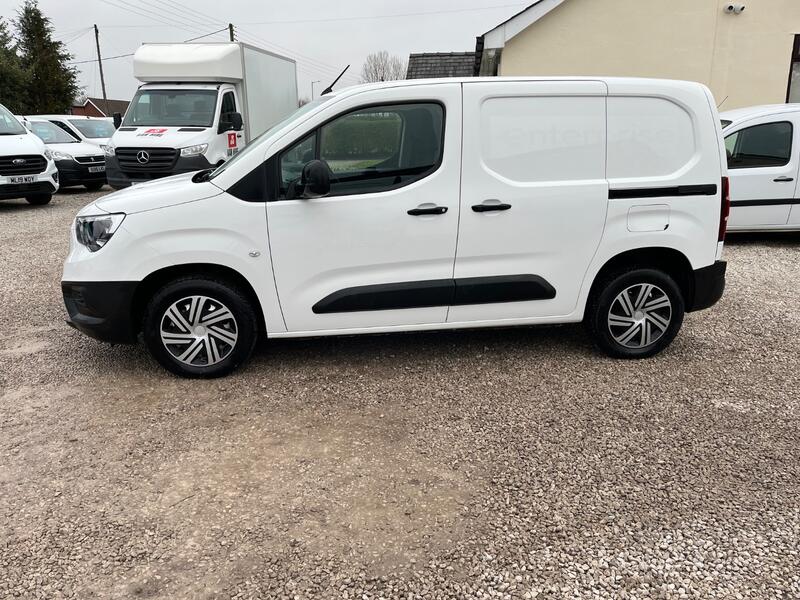 VAUXHALL COMBO