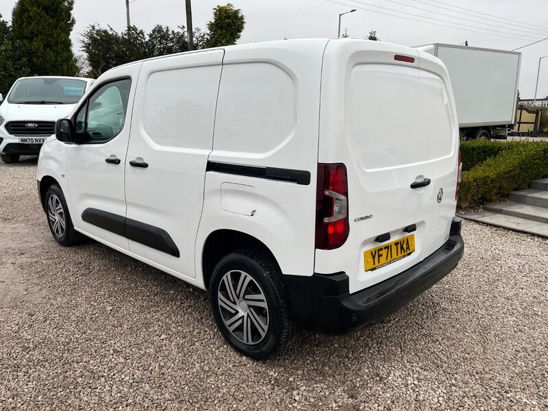 VAUXHALL COMBO