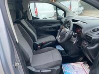 VAUXHALL COMBO