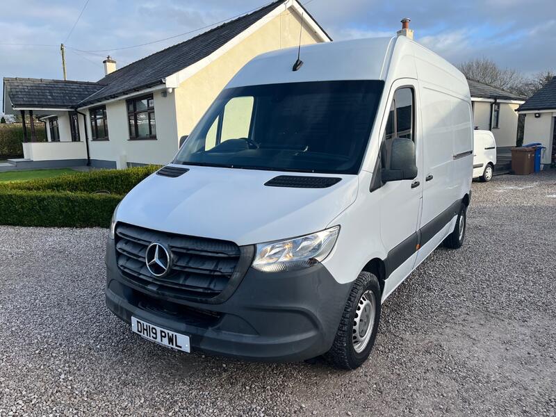 MERCEDES-BENZ SPRINTER