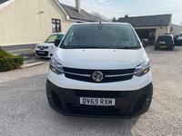VAUXHALL VIVARO