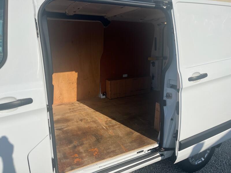 FORD TRANSIT CUSTOM