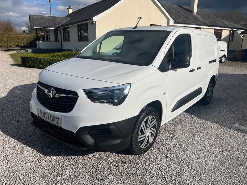 VAUXHALL COMBO