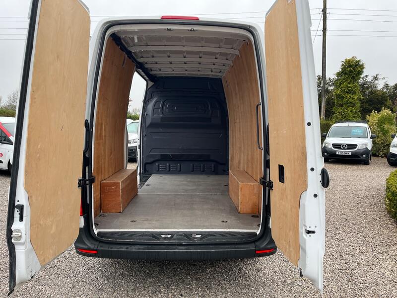 MERCEDES-BENZ SPRINTER