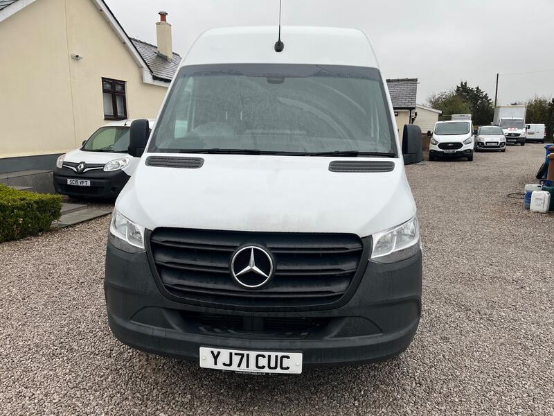 MERCEDES-BENZ SPRINTER