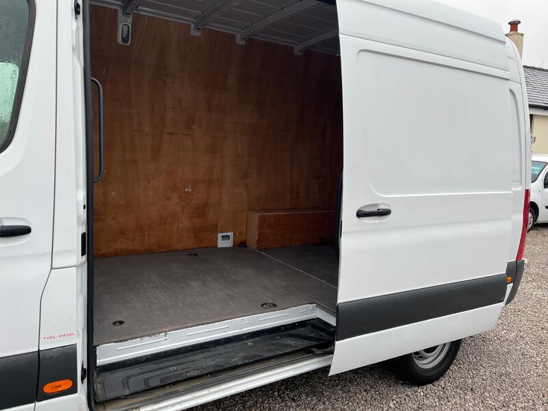 MERCEDES-BENZ SPRINTER