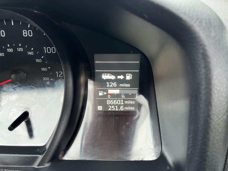 NISSAN NV200