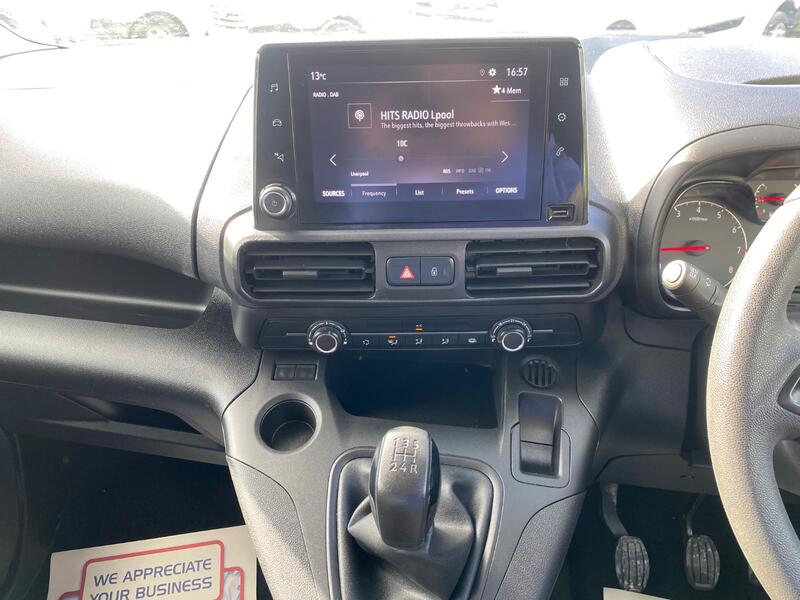 VAUXHALL COMBO