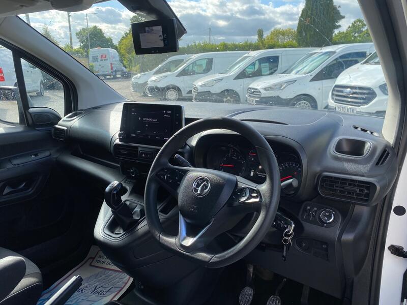 VAUXHALL COMBO