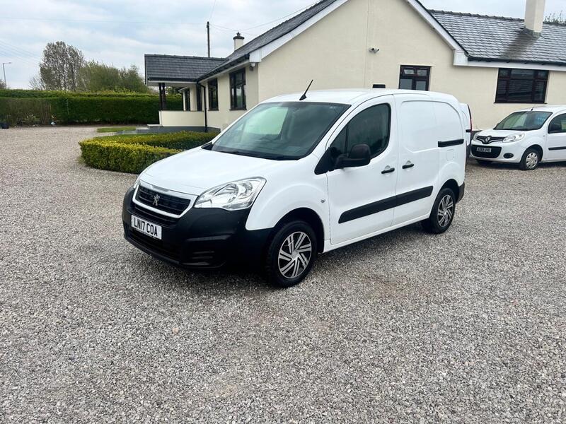 PEUGEOT PARTNER