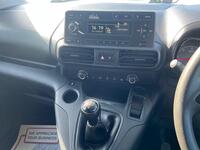 VAUXHALL COMBO