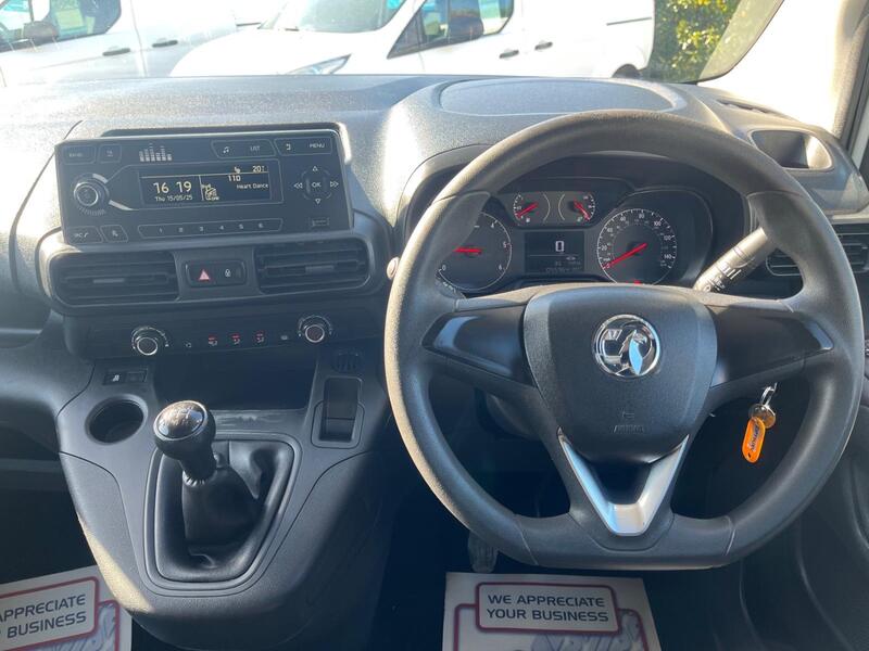 VAUXHALL COMBO