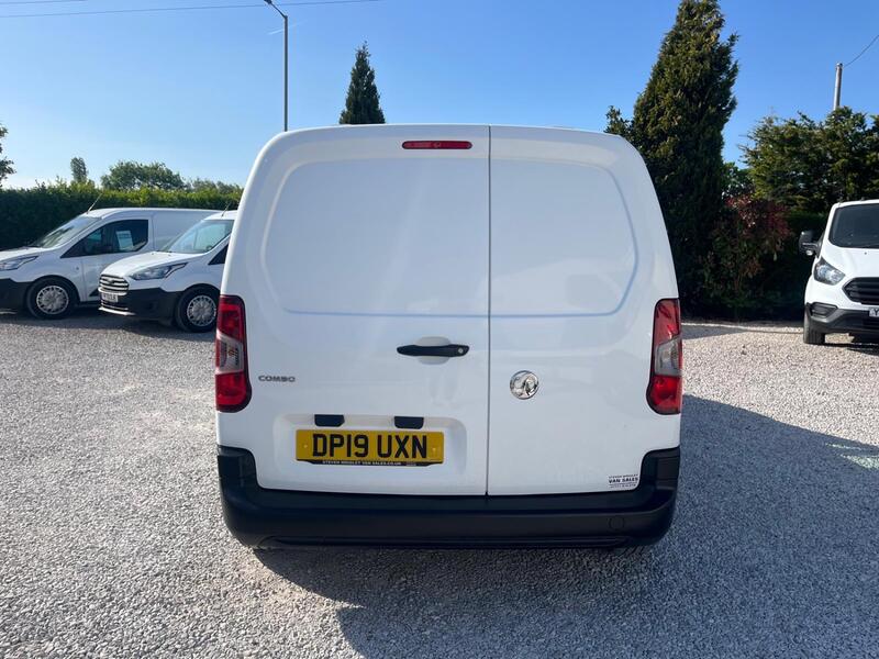 VAUXHALL COMBO