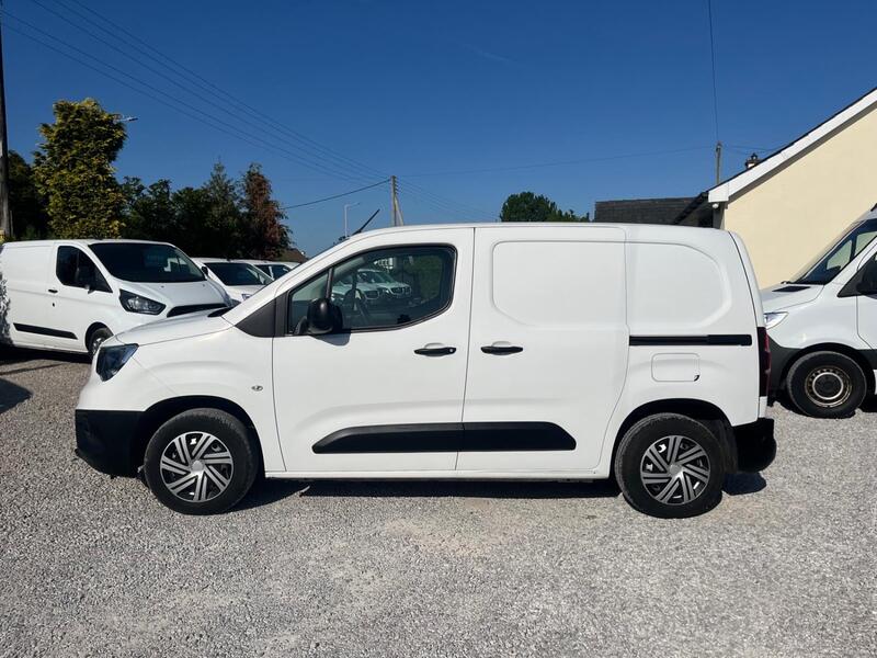 VAUXHALL COMBO
