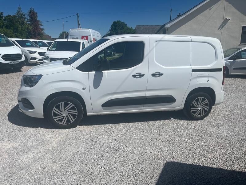 VAUXHALL COMBO