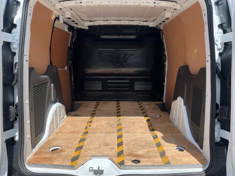 FORD TRANSIT CONNECT