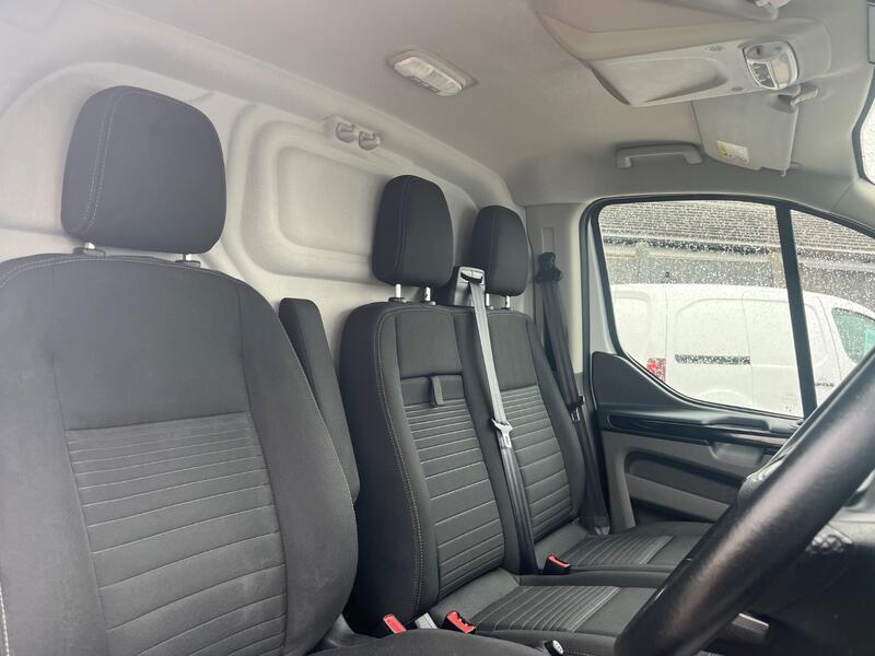 FORD TRANSIT CUSTOM