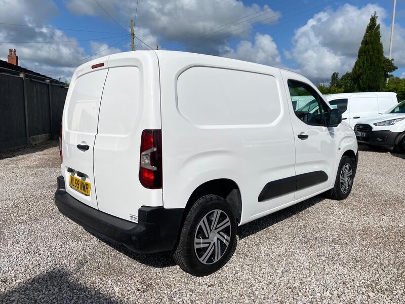 PEUGEOT PARTNER