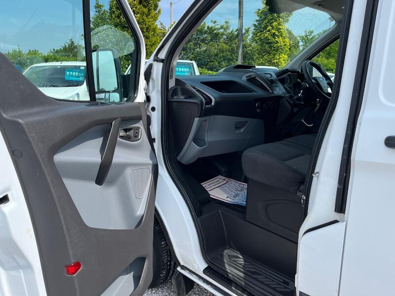 FORD TRANSIT CUSTOM