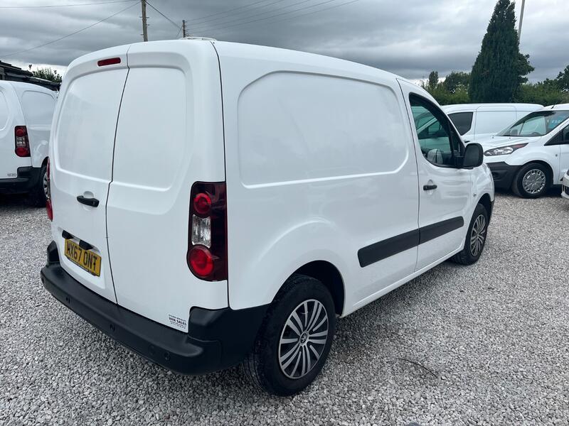 PEUGEOT PARTNER