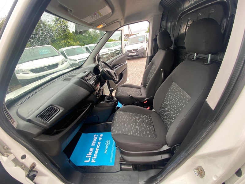 VAUXHALL COMBO