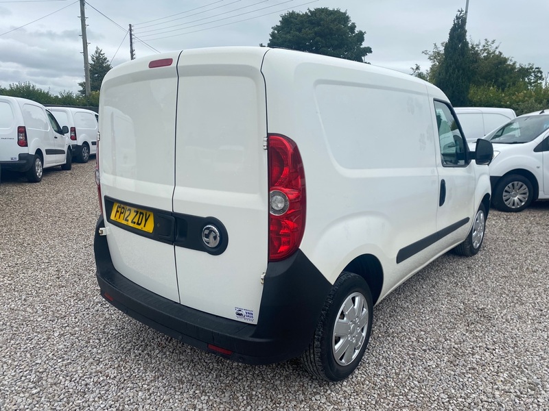 VAUXHALL COMBO