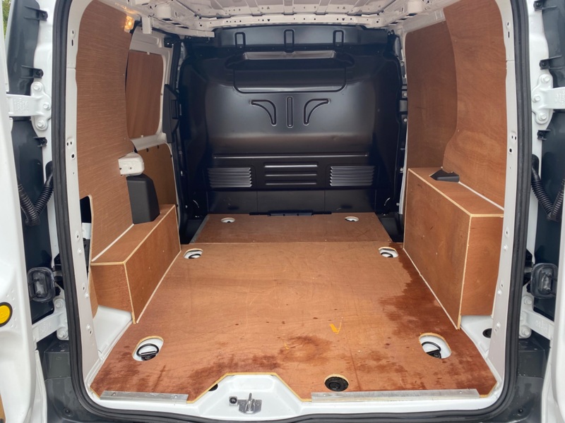 FORD TRANSIT CONNECT