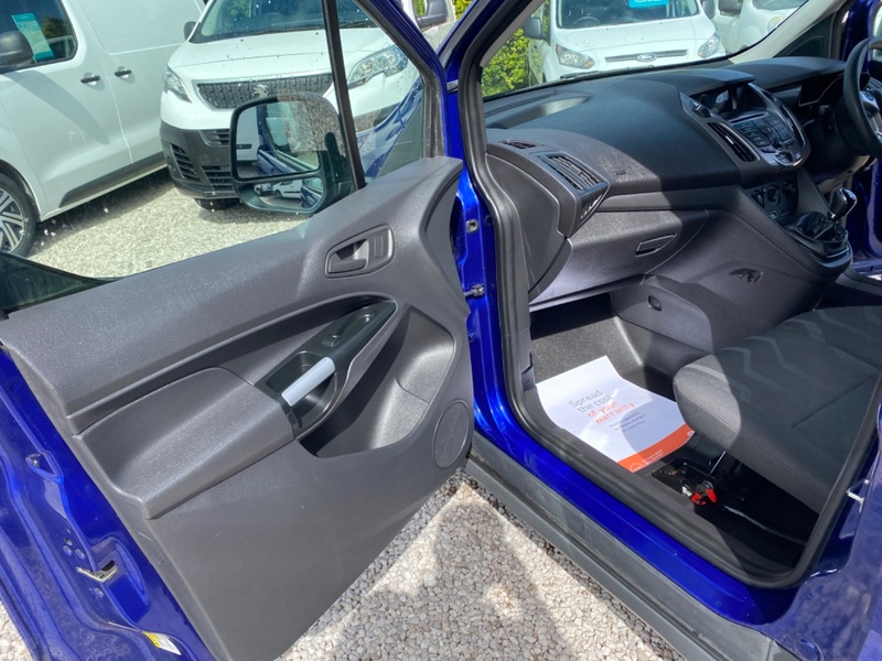 FORD TRANSIT CONNECT