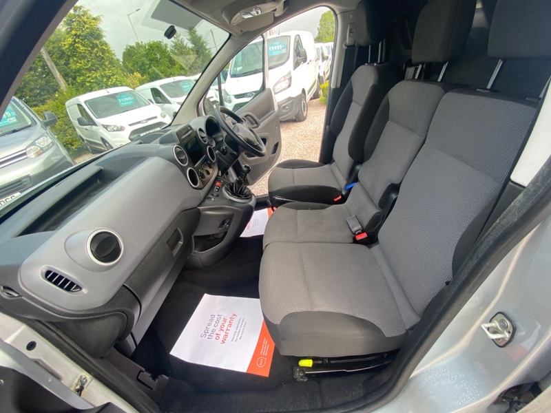 PEUGEOT PARTNER