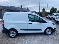 FORD TRANSIT COURIER