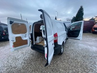 FORD TRANSIT COURIER