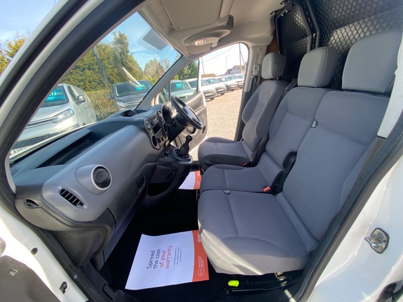 PEUGEOT PARTNER