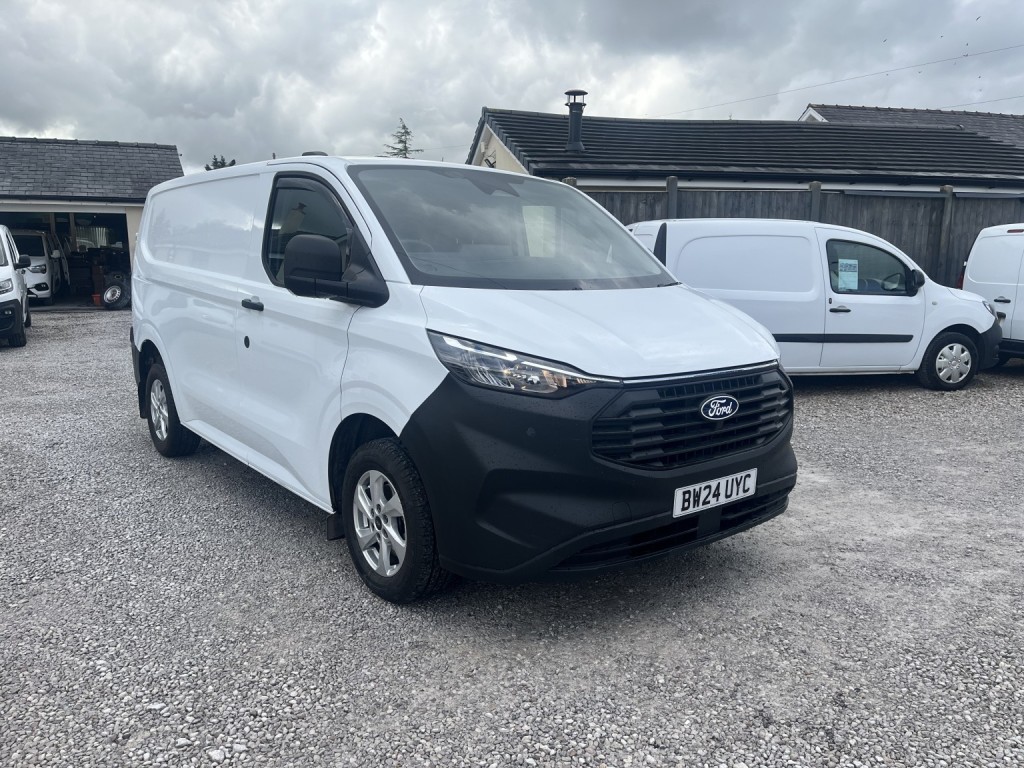 2024 Ford Transit Custom