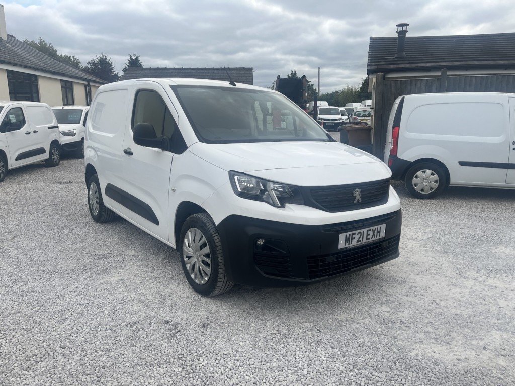2021 Peugeot Partner